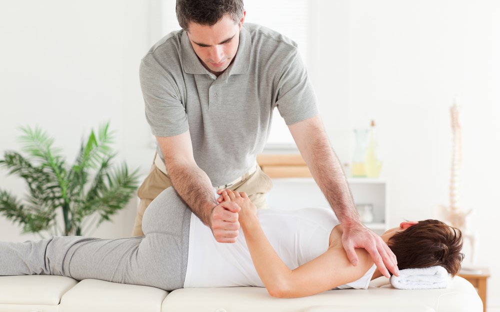 Low back pain sports chiropractor